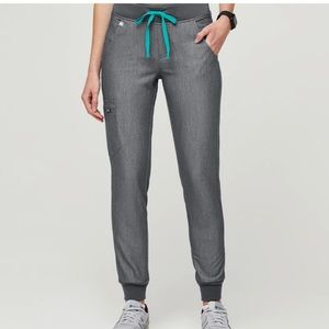 Figs Zamora Joggers, Graphite, Petite Small